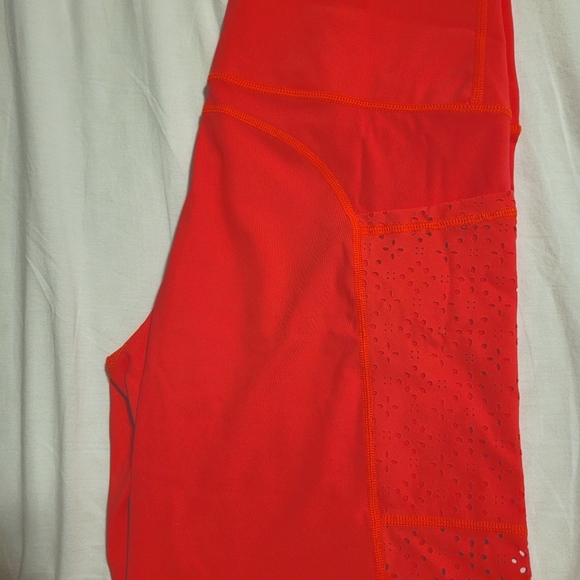 Aerie High Waisted Bike Shorts (Size XL) - Picture 3 of 4